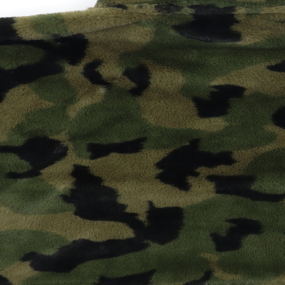 New Look Girls Green Camouflage Fleece Pullover Sweatshirt Size 14-15 Years
