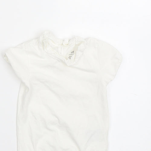 H&M Girls White   Babygrow One-Piece Size 6-9 Months