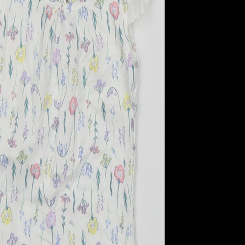 Matalan Girls White Floral  Babygrow One-Piece Size 0-3 Months