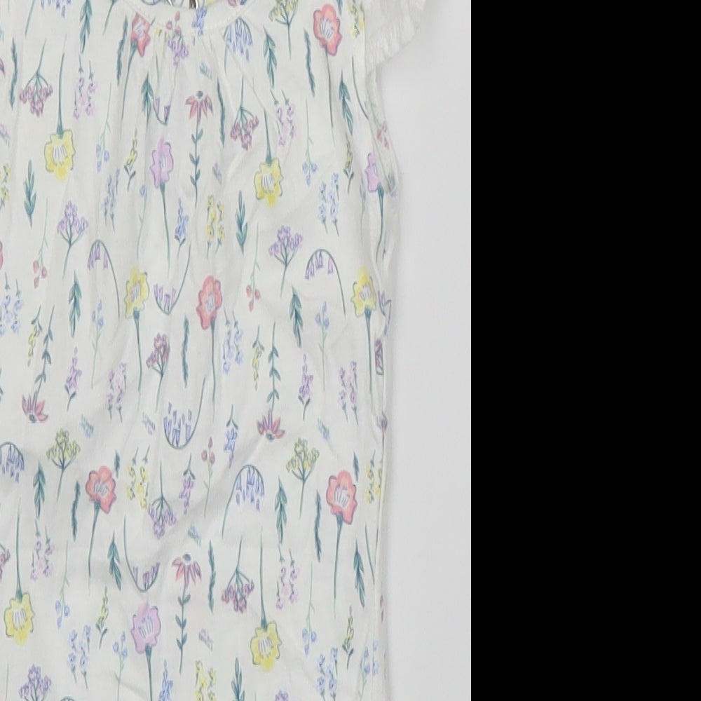 Matalan Girls White Floral  Babygrow One-Piece Size 0-3 Months
