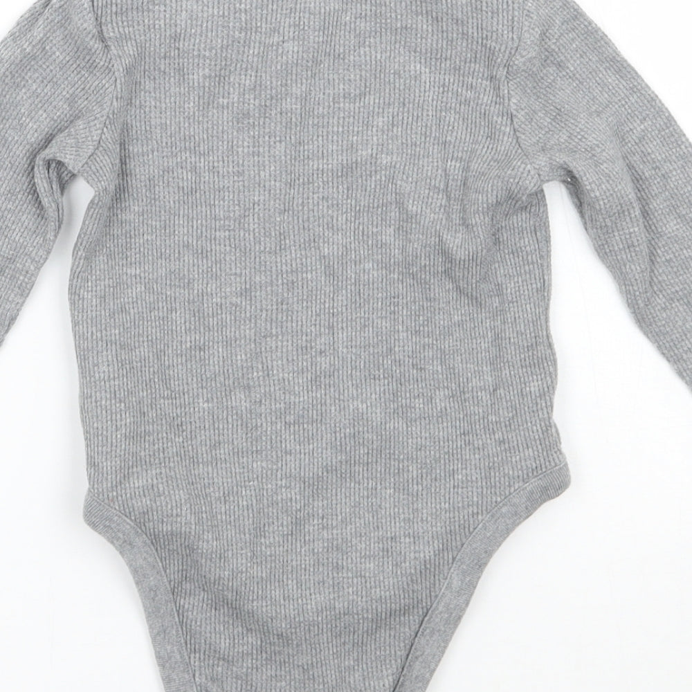 Gap Baby Grey   Babygrow One-Piece Size 12-18 Months