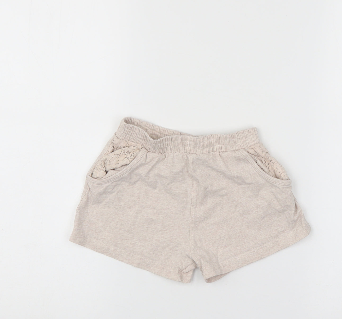 I love girls wear Girls Ivory   Sweat Shorts Size 6 Years