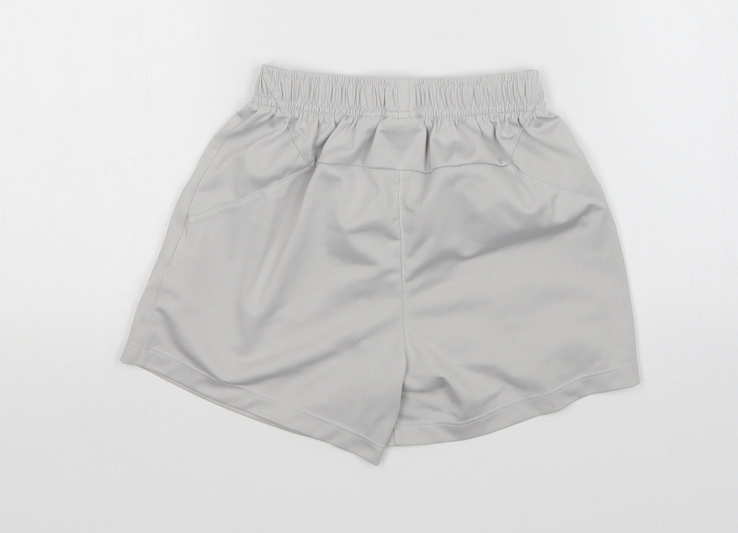 Umbro Boys Grey   Sweat Shorts Size 6-7 Years - England