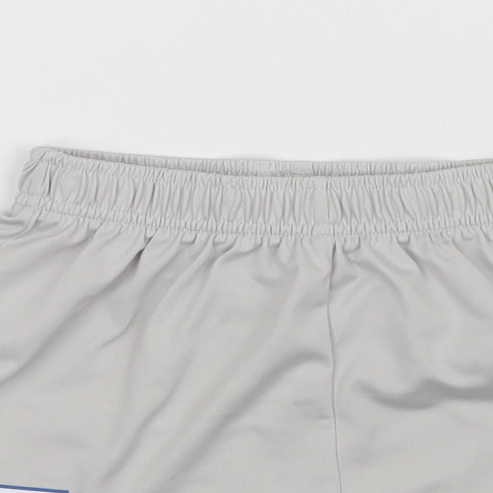 Umbro Boys Grey   Sweat Shorts Size 6-7 Years - England