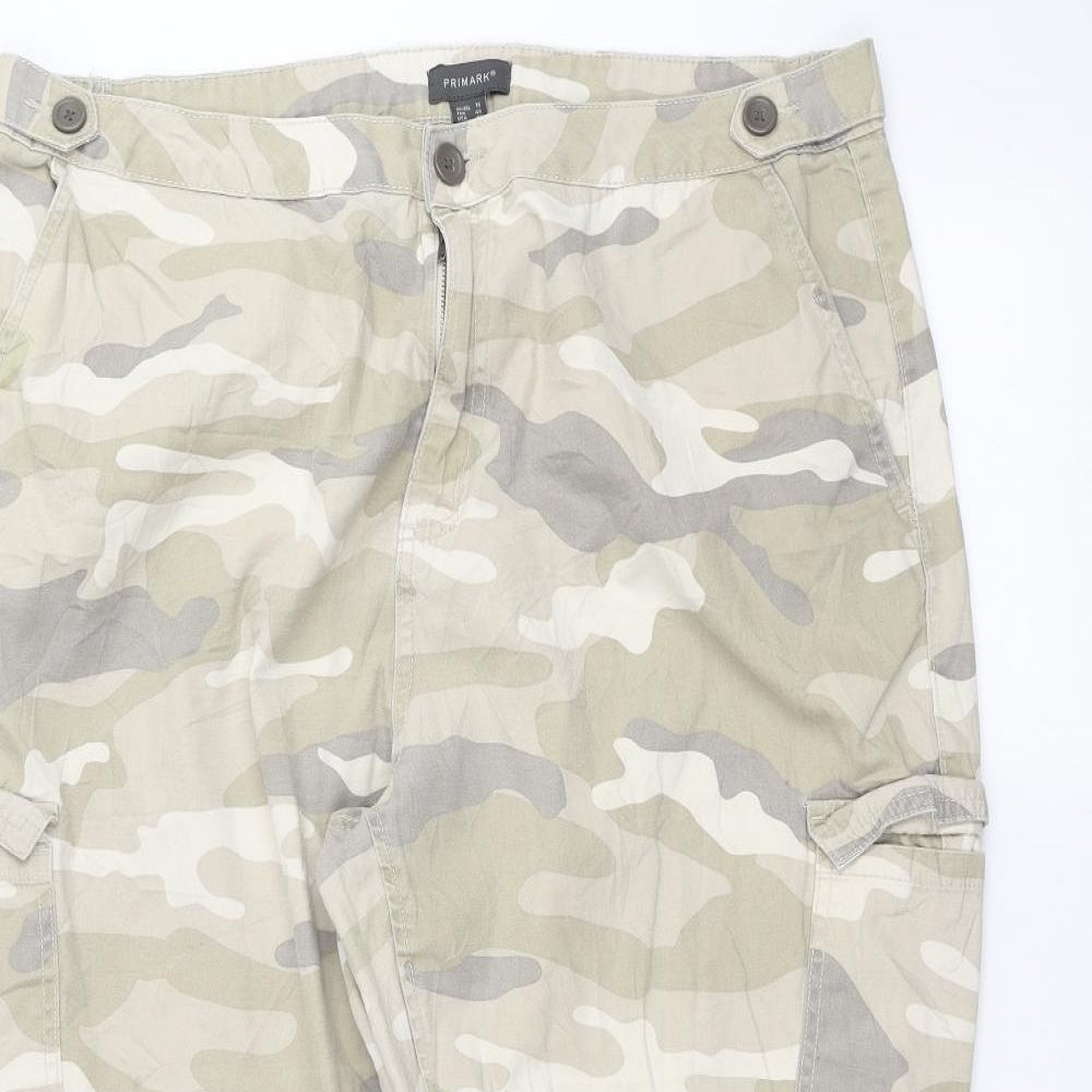 Primark Womens Green Camouflage  Cargo Shorts Size 18