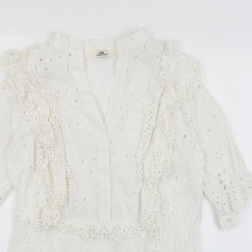 Mochy Womens White   Basic Blouse Size S