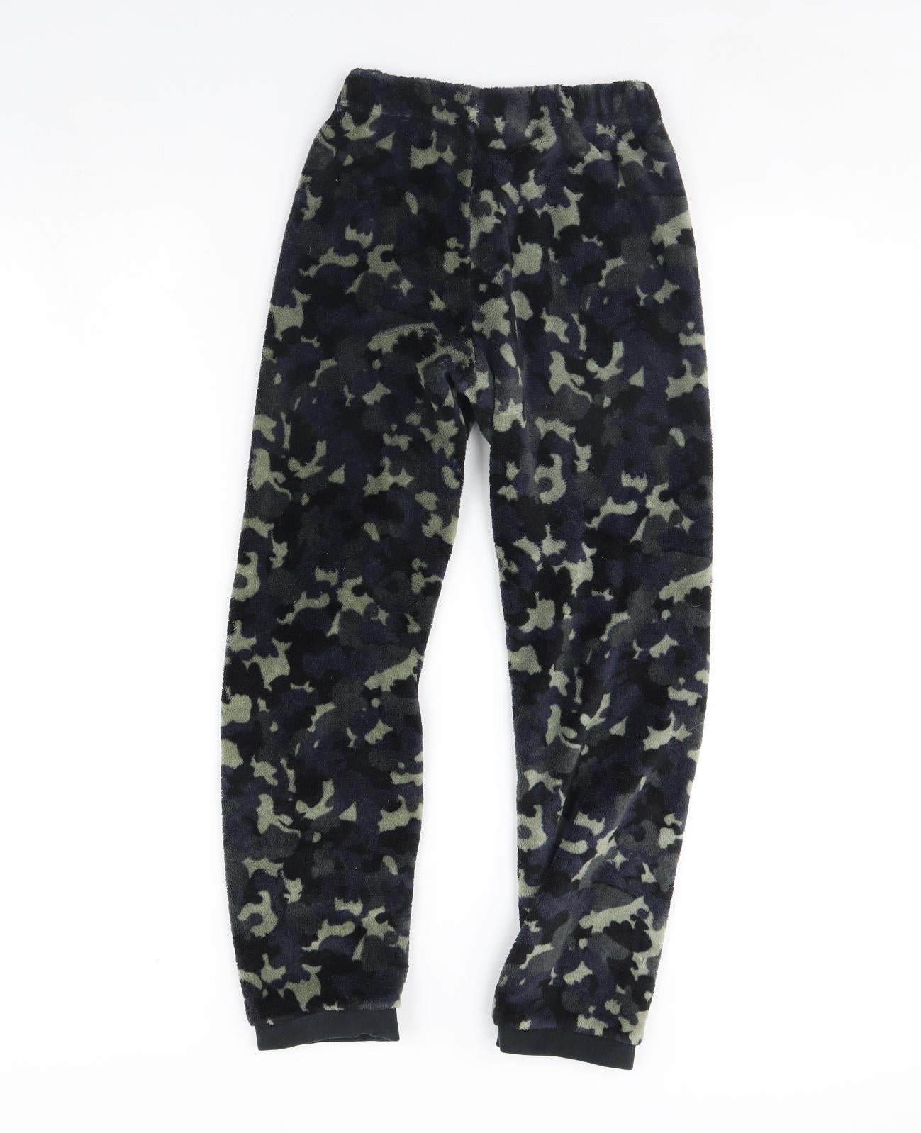 Nutmeg Boys Green Camouflage   Pyjama Pants Size 11 Years