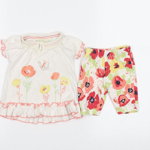 George Baby White Floral   Pyjama Set Size 0-3 Months