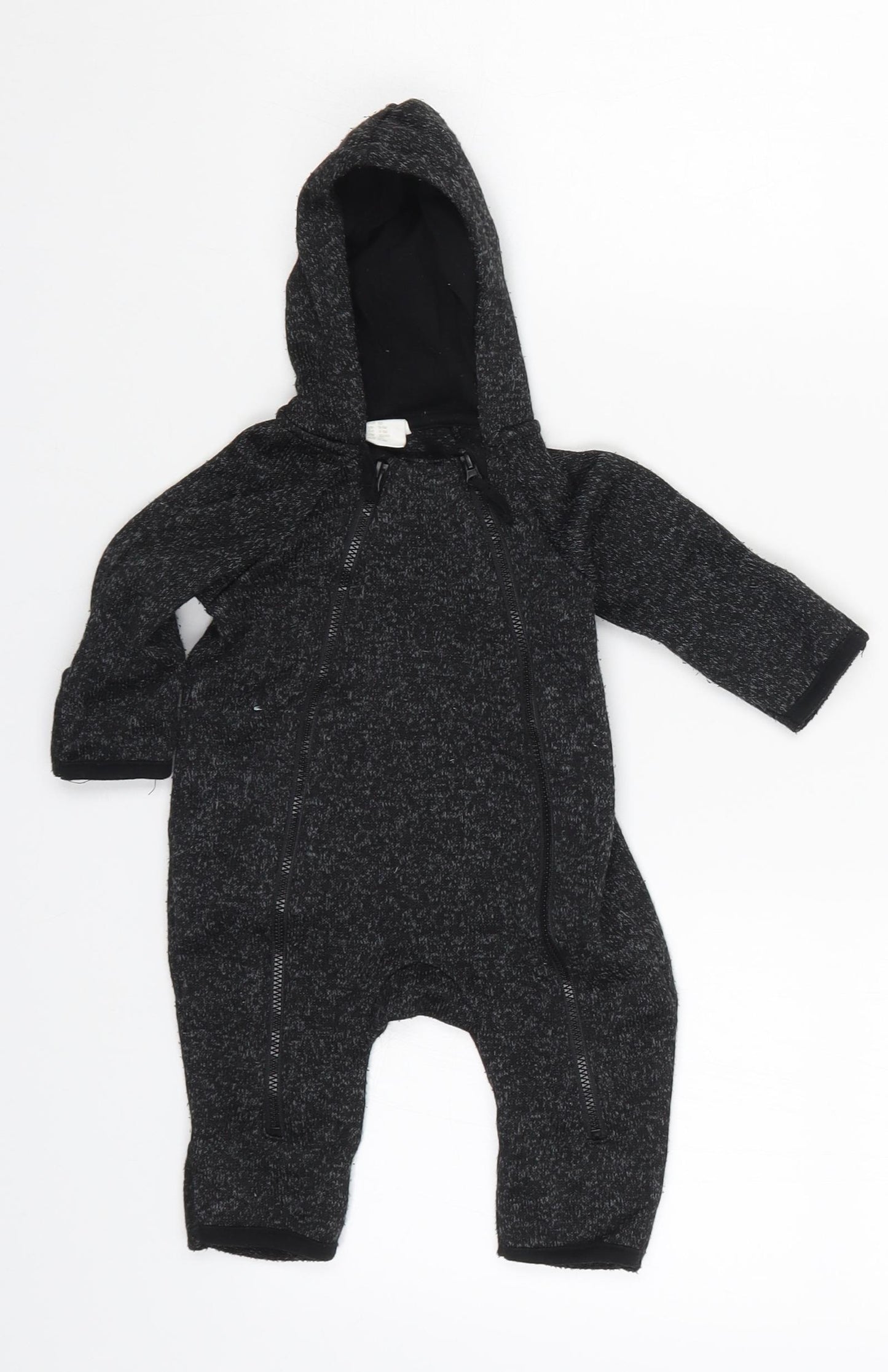 H&M Boys Grey   Coverall One-Piece Size Newborn