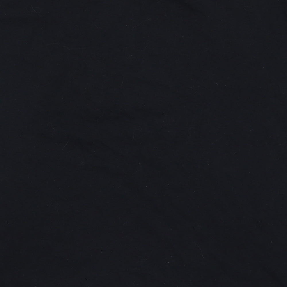 Gildan Mens Black    T-Shirt Size L  - Woodsboro Horror Film Club