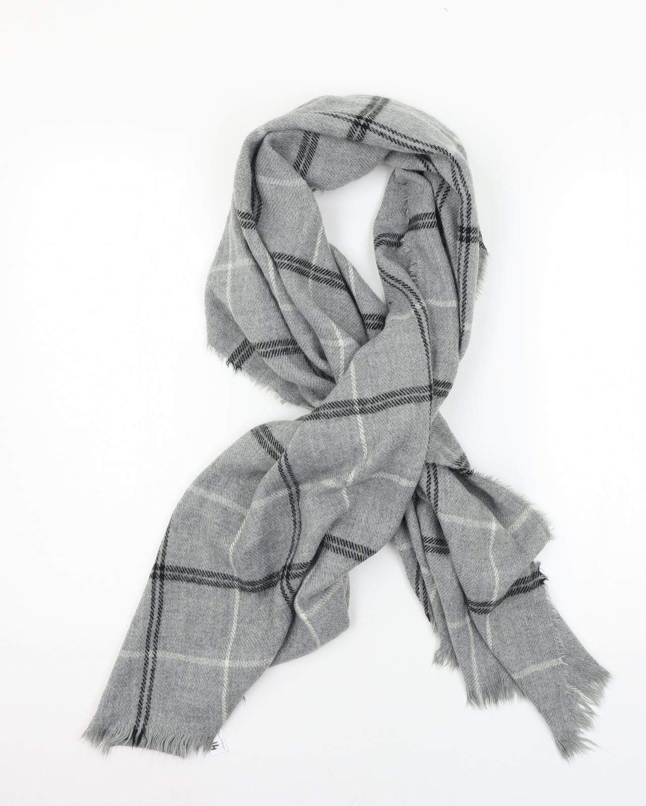 Preworn Womens Grey Plaid Knit  Scarf