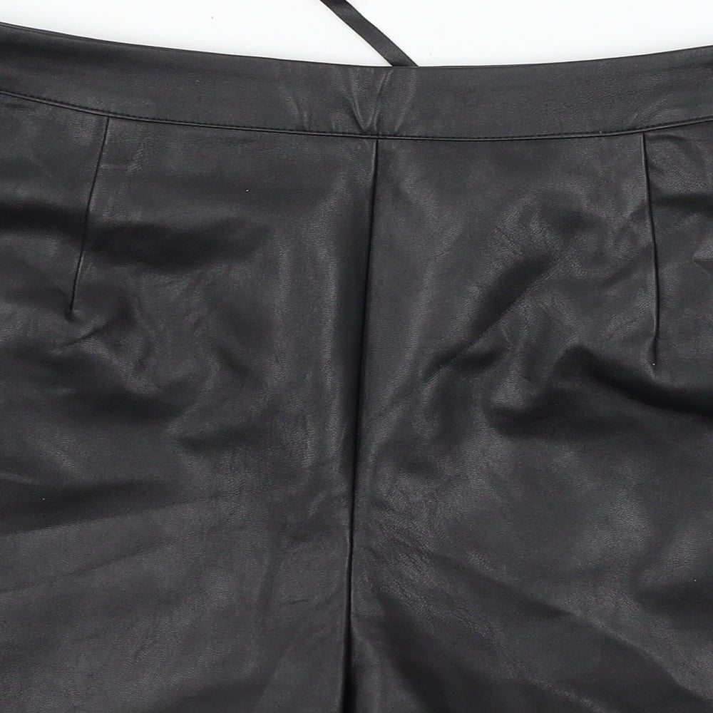 Boohoo Womens Black   Hot Pants Shorts Size 10