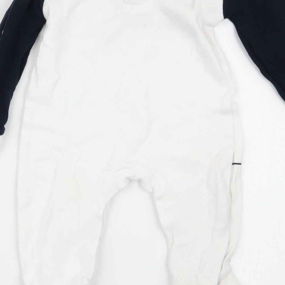 Leeds United Boys White   Babygrow One-Piece Size 0-3 Months