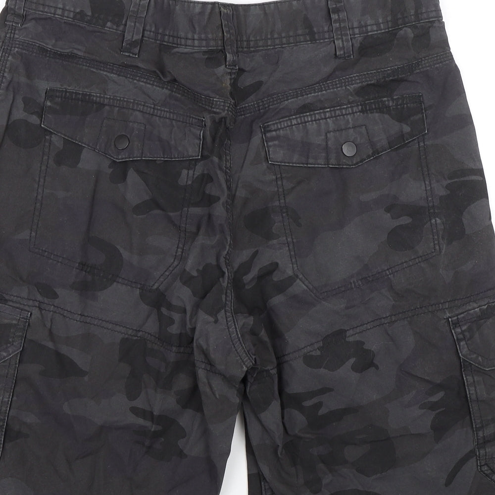 George Mens Black Camouflage  Cargo Shorts Size 34