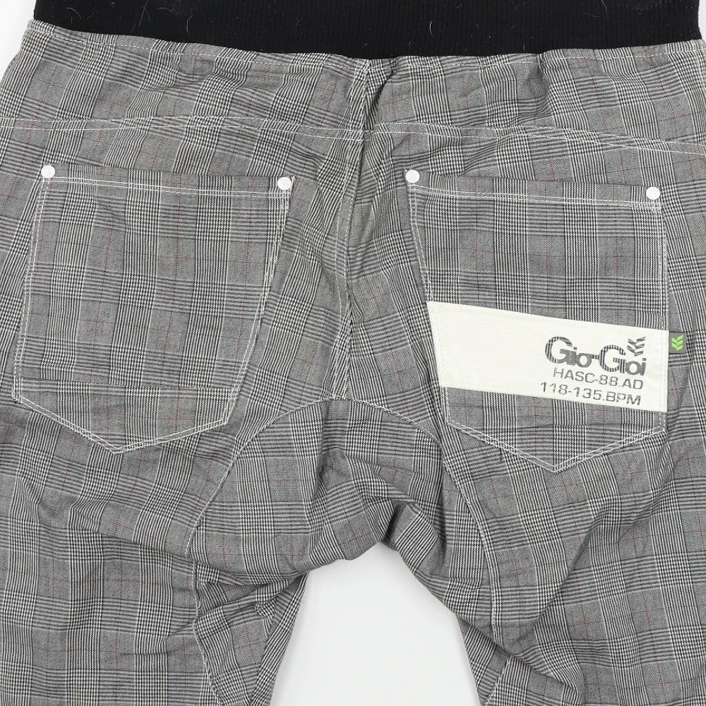 GOIGOI  Mens Grey Check  Chino Shorts Size M