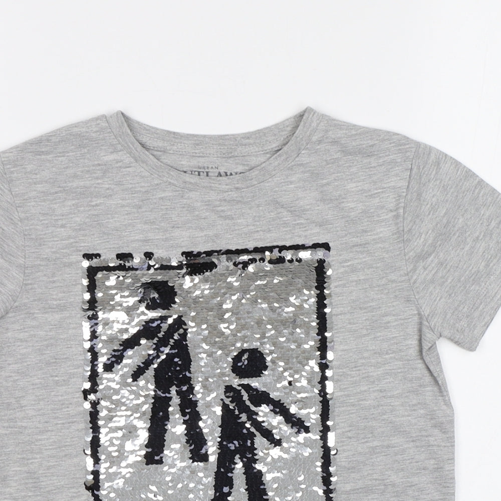 Urban Outlaws Girls Grey   Basic T-Shirt Size 7-8 Years  - Flossing