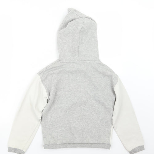 matala Girls White   Pullover Hoodie Size 10 Years