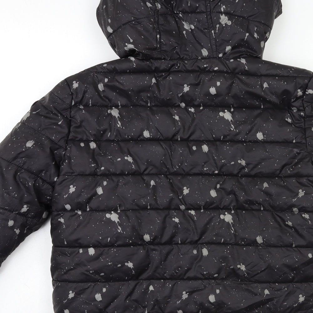 Nutmeg Boys Black Geometric  Puffer Jacket Coat Size 8 Years
