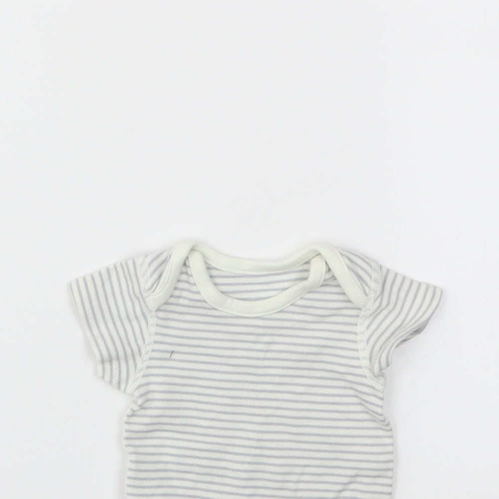 M&S Baby Grey Animal Print  Babygrow One-Piece Size 0-3 Months