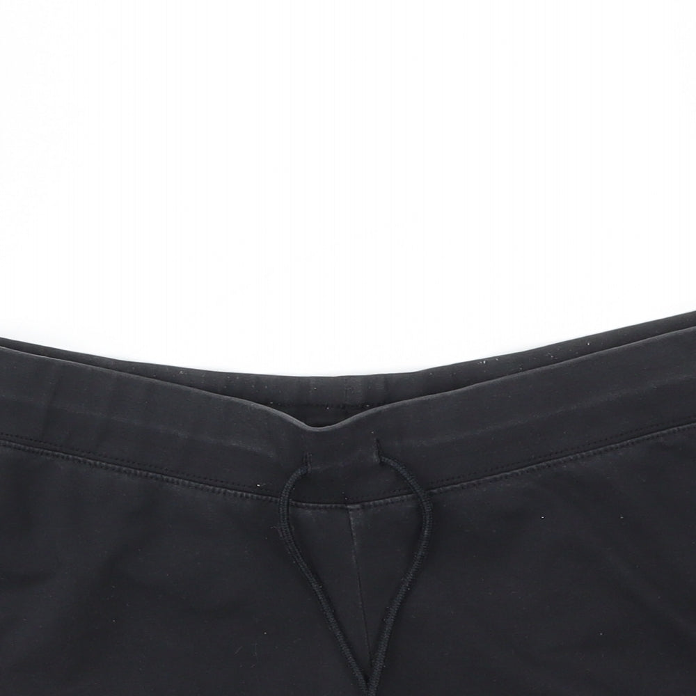 Nike Womens Black   Cut-Off Shorts Size M - stretch waistband