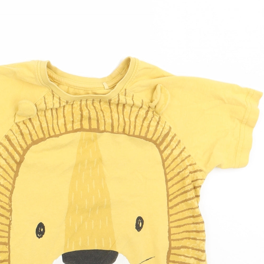 Nutmeg Boys Yellow Animal Print  Basic T-Shirt Size 5-6 Years