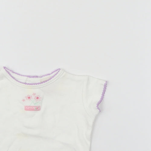 Little bundle Girls White Floral  Basic T-Shirt Size 0-3 Months