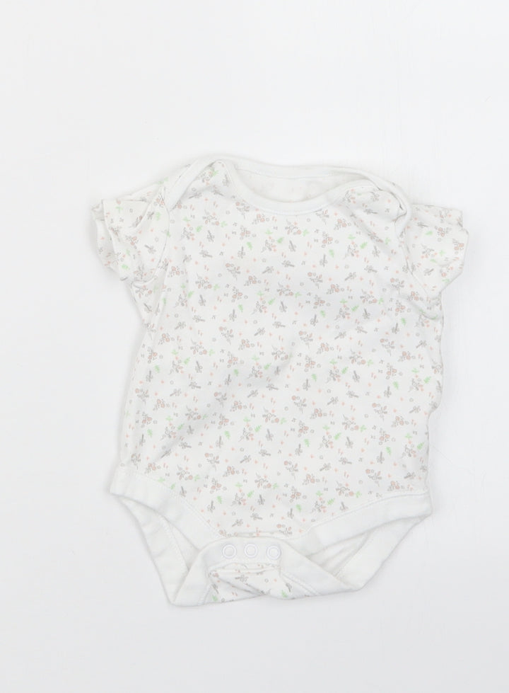 F&F Baby White Geometric Babygrow One-Piece Size 3-6 Months