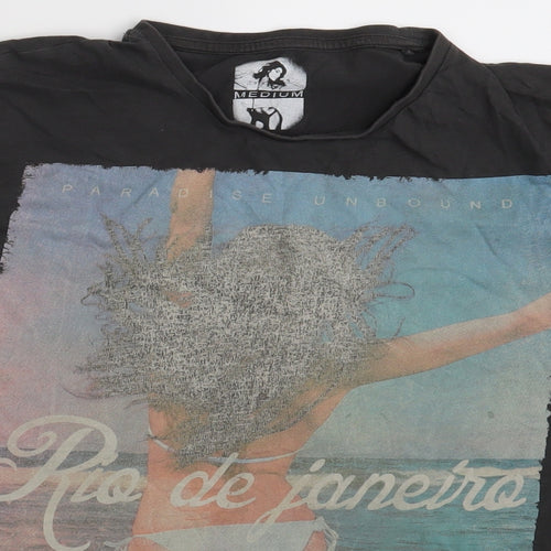 Cedar Wood State Mens Black    T-Shirt Size M  - Rio De Janerio