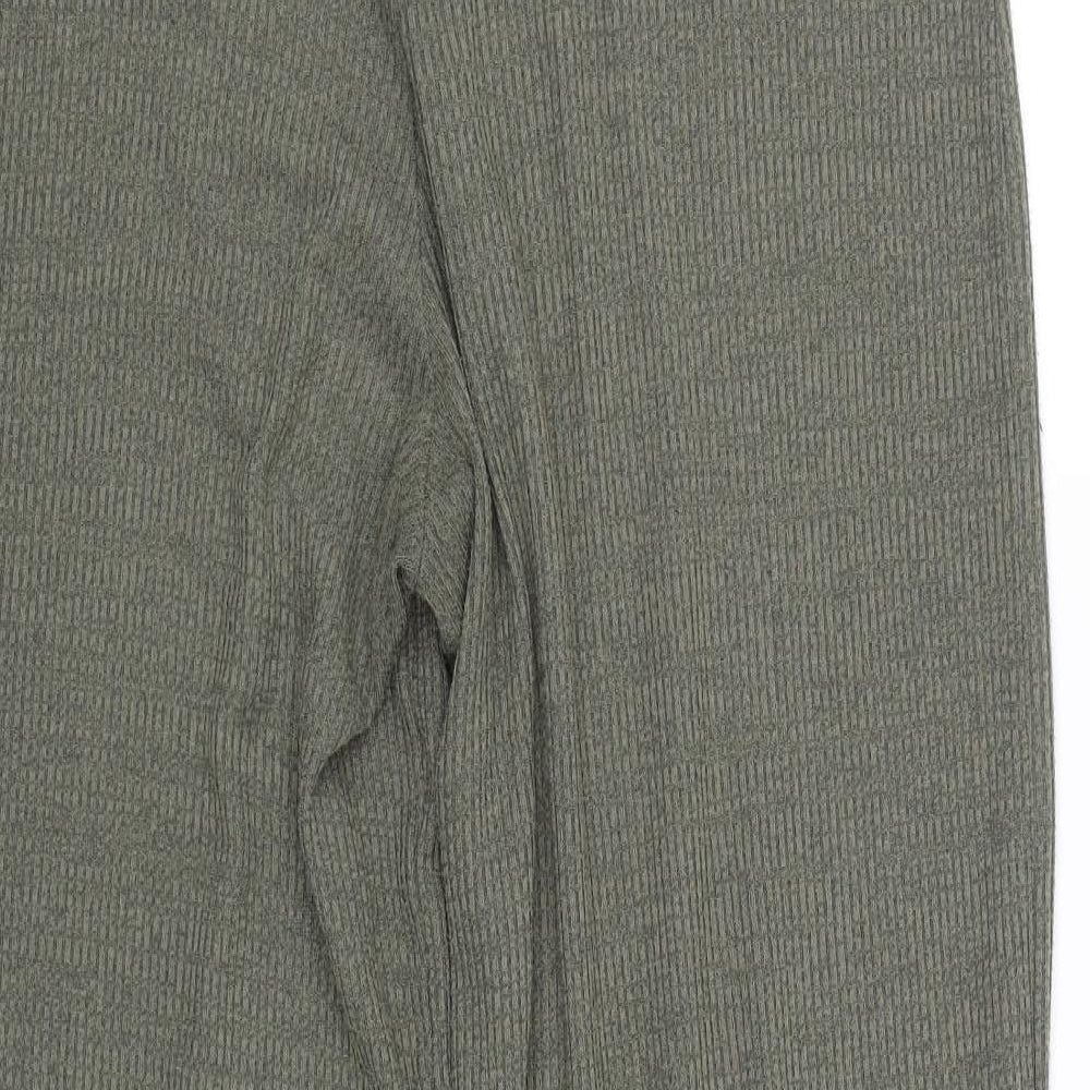 Matalan Womens Green Striped  Capri Trousers Size 14 L25 in