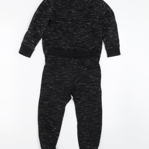 Batman Boys Black   Pullover Sweatshirt Size 4-5 Years  - outfit