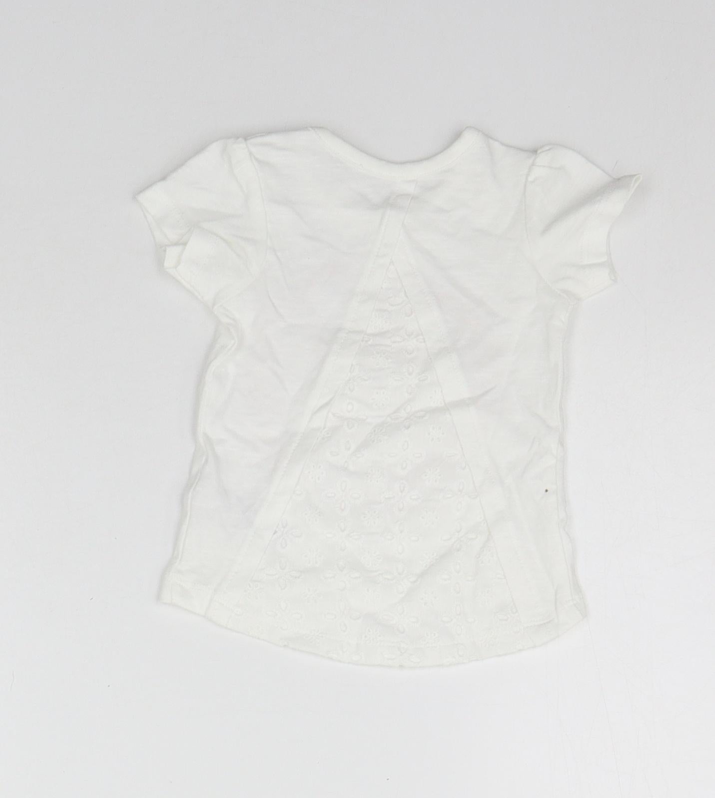 Nutmeg Baby White   Basic T-Shirt Size 3-6 Months