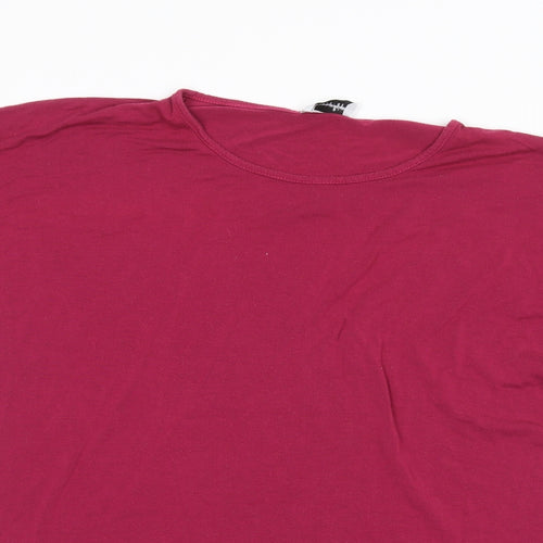 emilia  Womens Pink   Basic T-Shirt Size XL