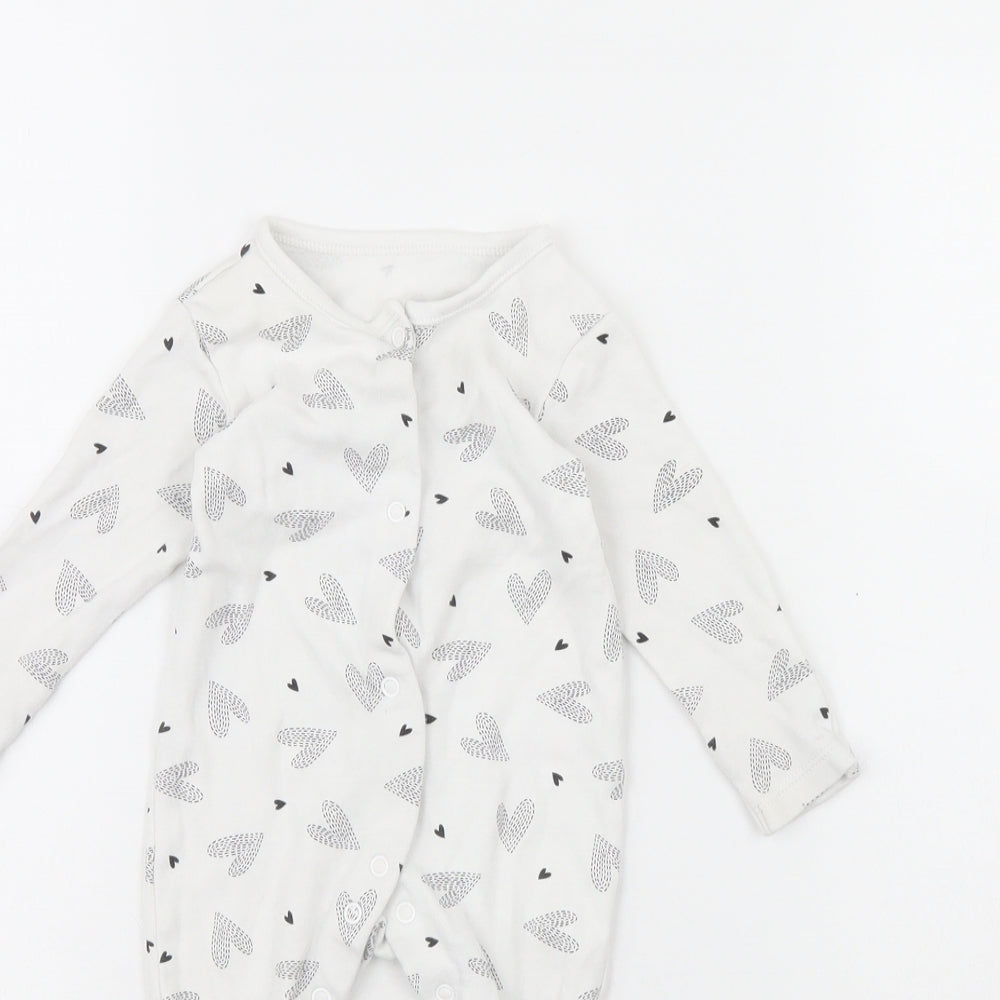 George Baby White Spotted  Babygrow One-Piece Size 3-6 Months  - Heart Detail