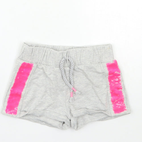 F&F Girls Grey   Hot Pants Shorts Size 6-7 Years
