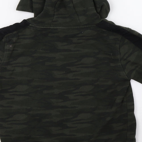 Primark Boys Green Camouflage  Pullover Hoodie Size 8-9 Years