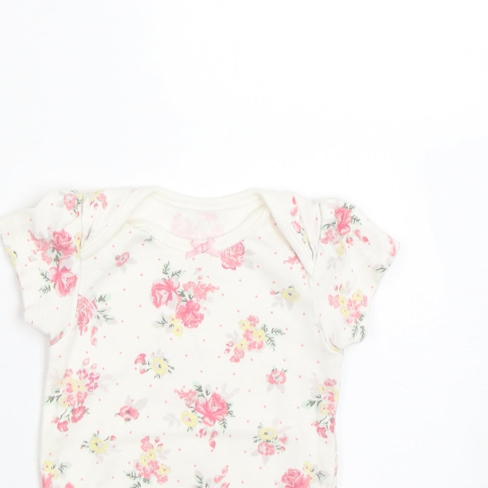 George Baby White Floral  Babygrow One-Piece Size 6-9 Months