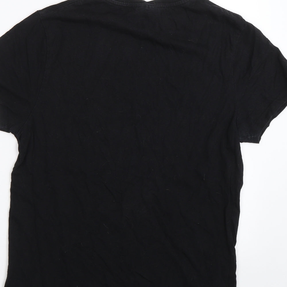 Cedar Wood State Womens Black   Basic T-Shirt Size M  - Animal