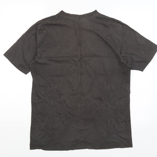 Cedar Wood State Mens Black    T-Shirt Size M  - Space Invaders