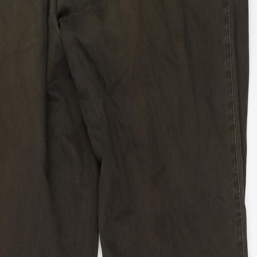 BRAX Mens Green   Chino Trousers Size 34 in L32 in