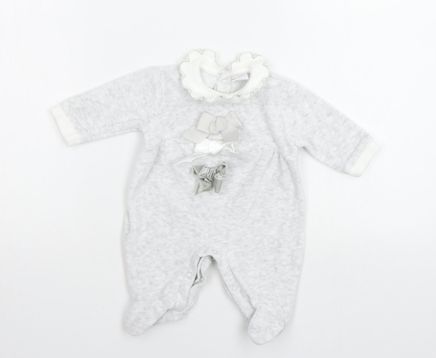 Cutie Pie Baby Grey   Babygrow One-Piece Size Newborn