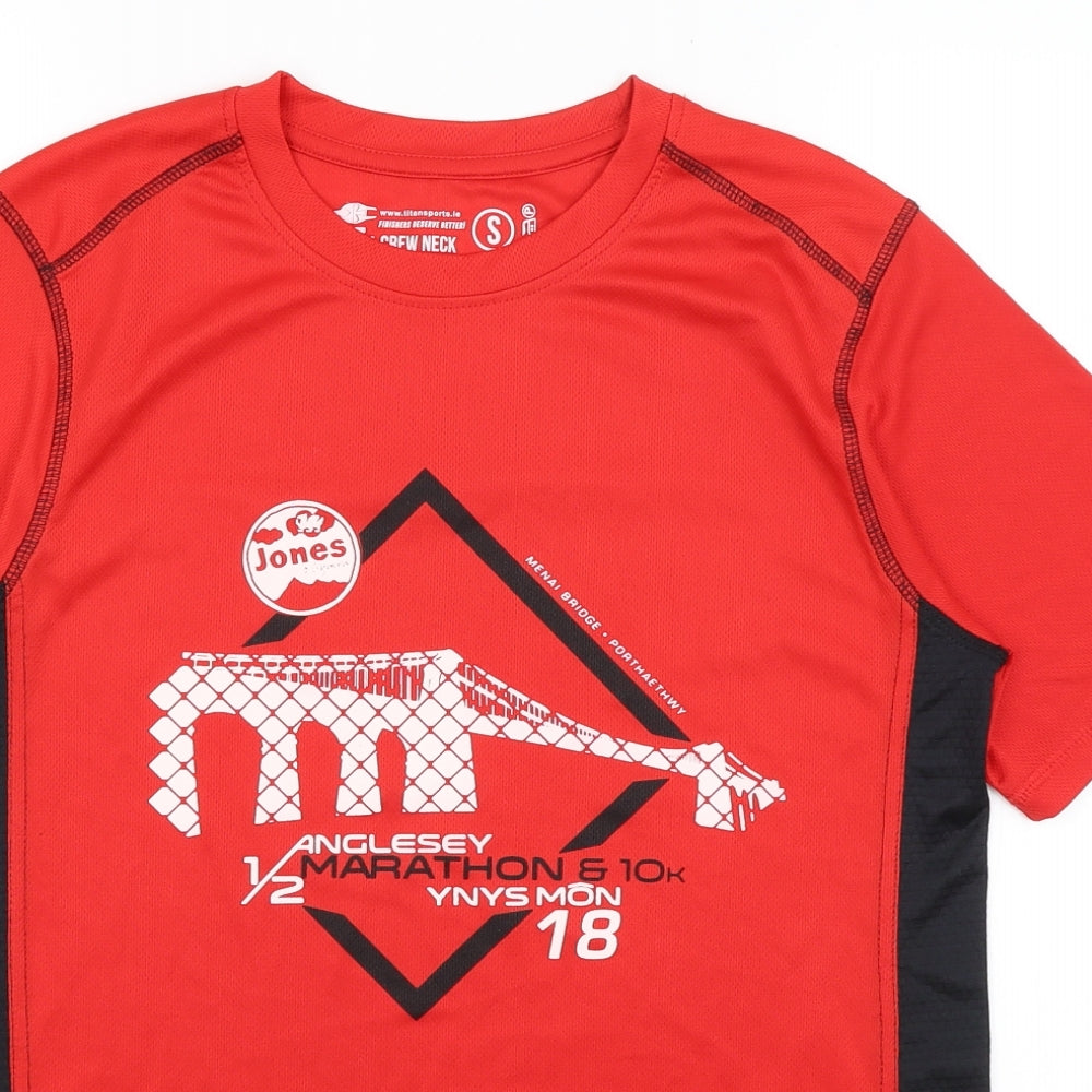 Titan Sports Mens Red   Basic T-Shirt Size S