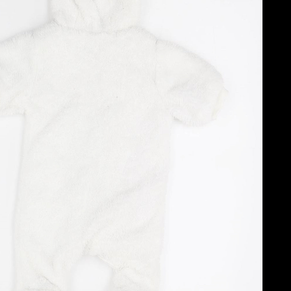 F&F Baby White   Babygrow One-Piece Size 0-3 Months
