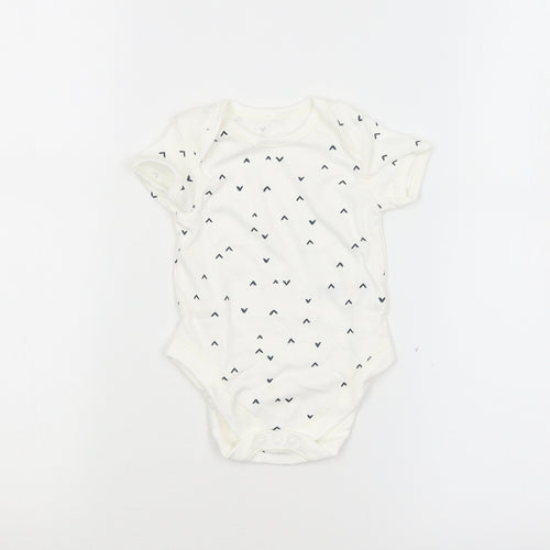 George Baby White   Babygrow One-Piece Size 3-6 Months