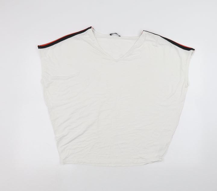F&F Womens White Basic T-Shirt Size M