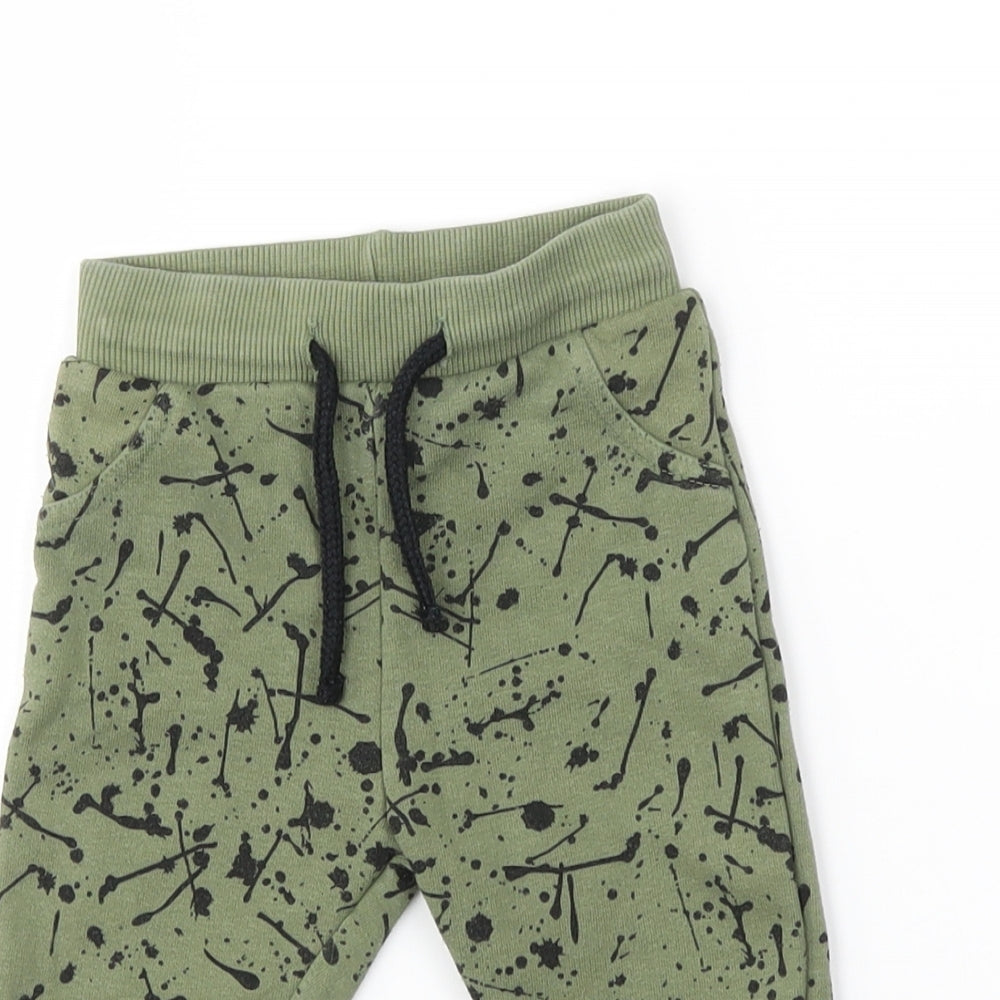 FRED &FLO Boys Green   Jogger Trousers Size 6-9 Months