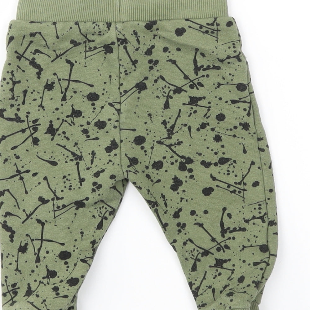 FRED &FLO Boys Green   Jogger Trousers Size 6-9 Months