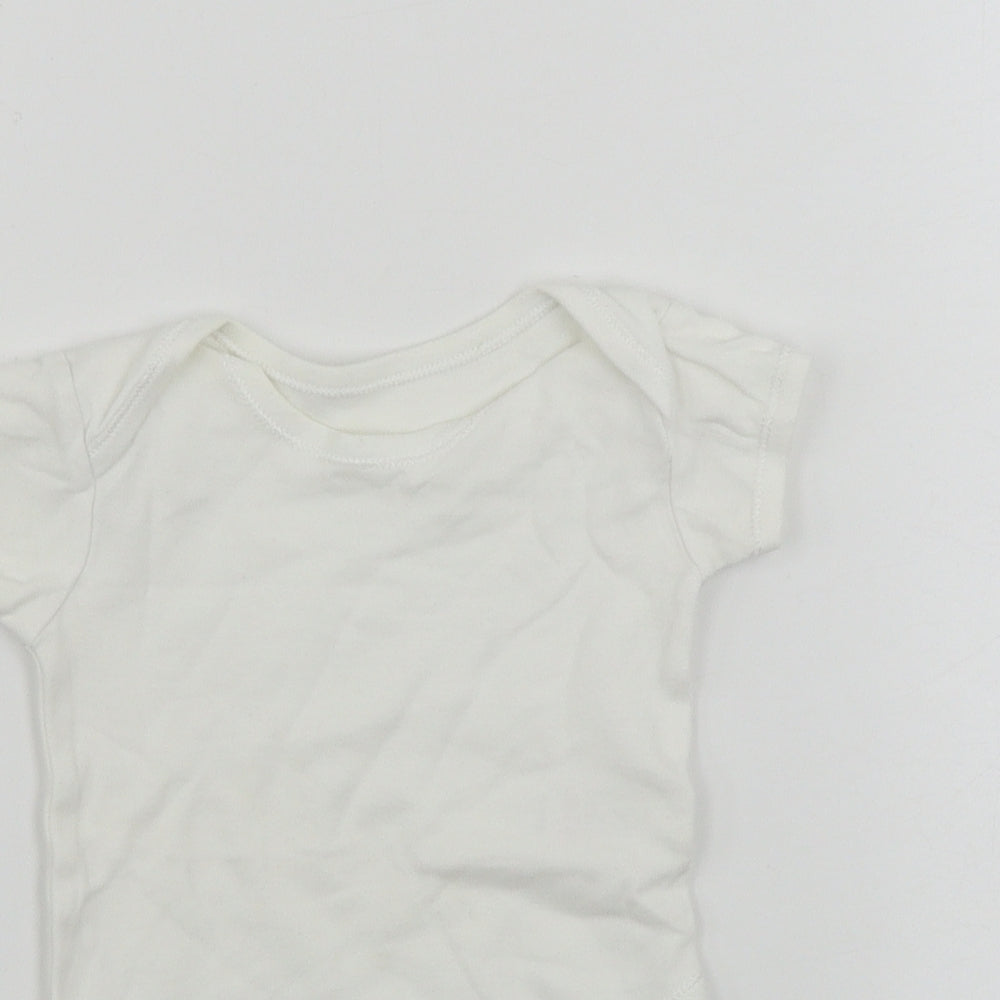 George  Baby White   Babygrow One-Piece Size 6-9 Months