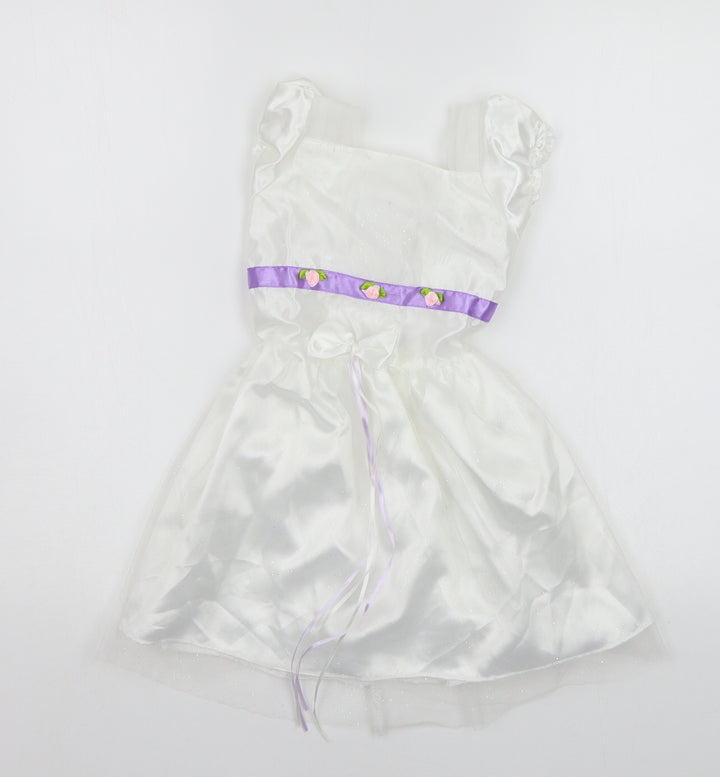 Preworn Girls White   A-Line  Size 3 Years  - Glitter Detail