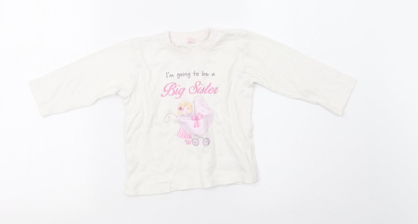 Preworn Girls White   Pullover T-Shirt Size 18-24 Months