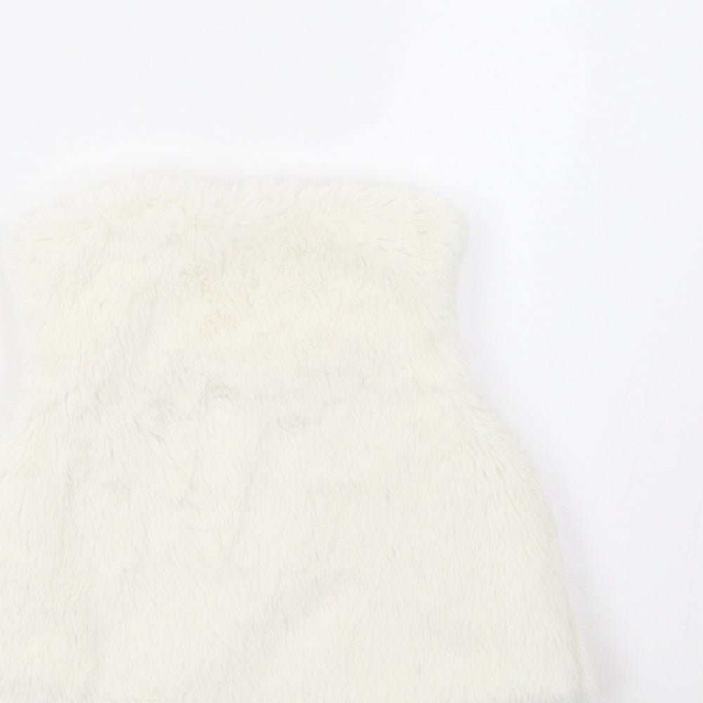 F&F Girls White   Gilet Jacket Size 12-18 Months